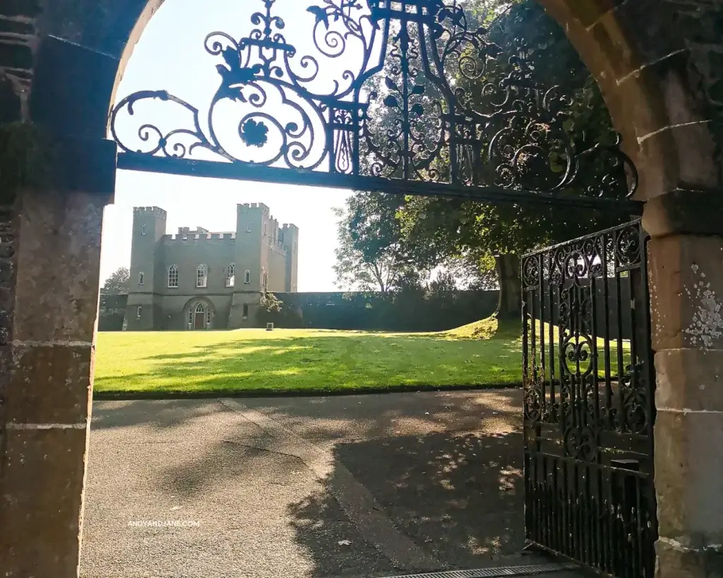 gates to hillsborough fort, county down