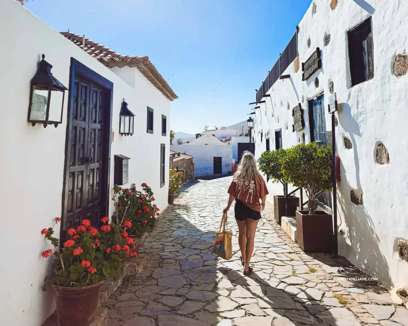 17 Best & Beautiful Towns In Fuerteventura To Visit