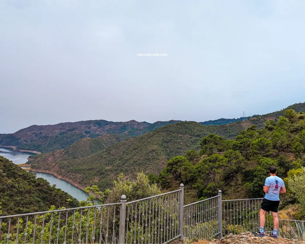 The viewpoint at Tajo Banderas, overlooking the Rio Verde river & green hills.